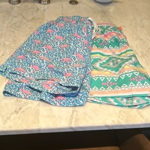 Mens chubbies medium.  EUC